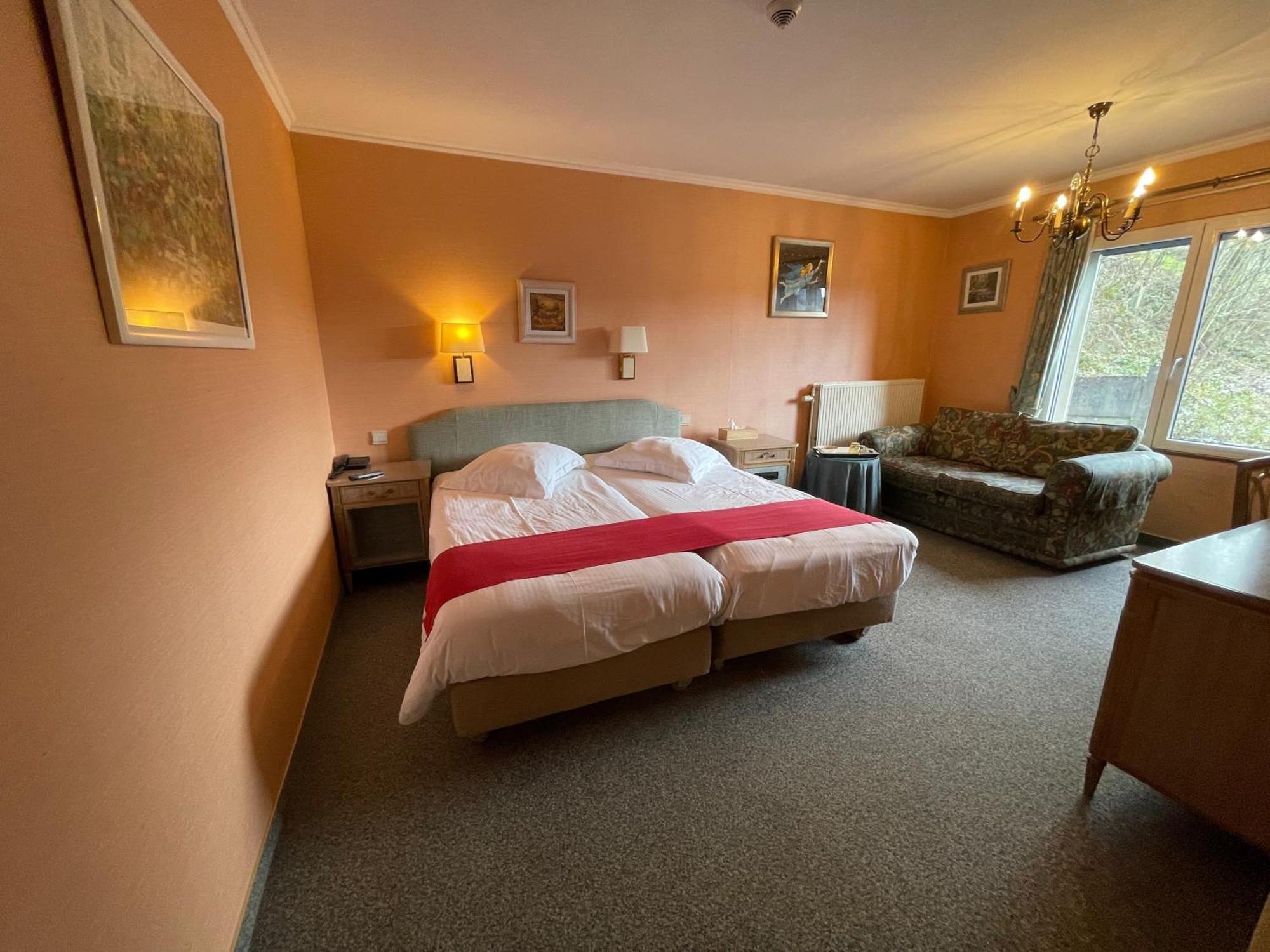 בוילון Le Cosy Hotel מראה חיצוני תמונה