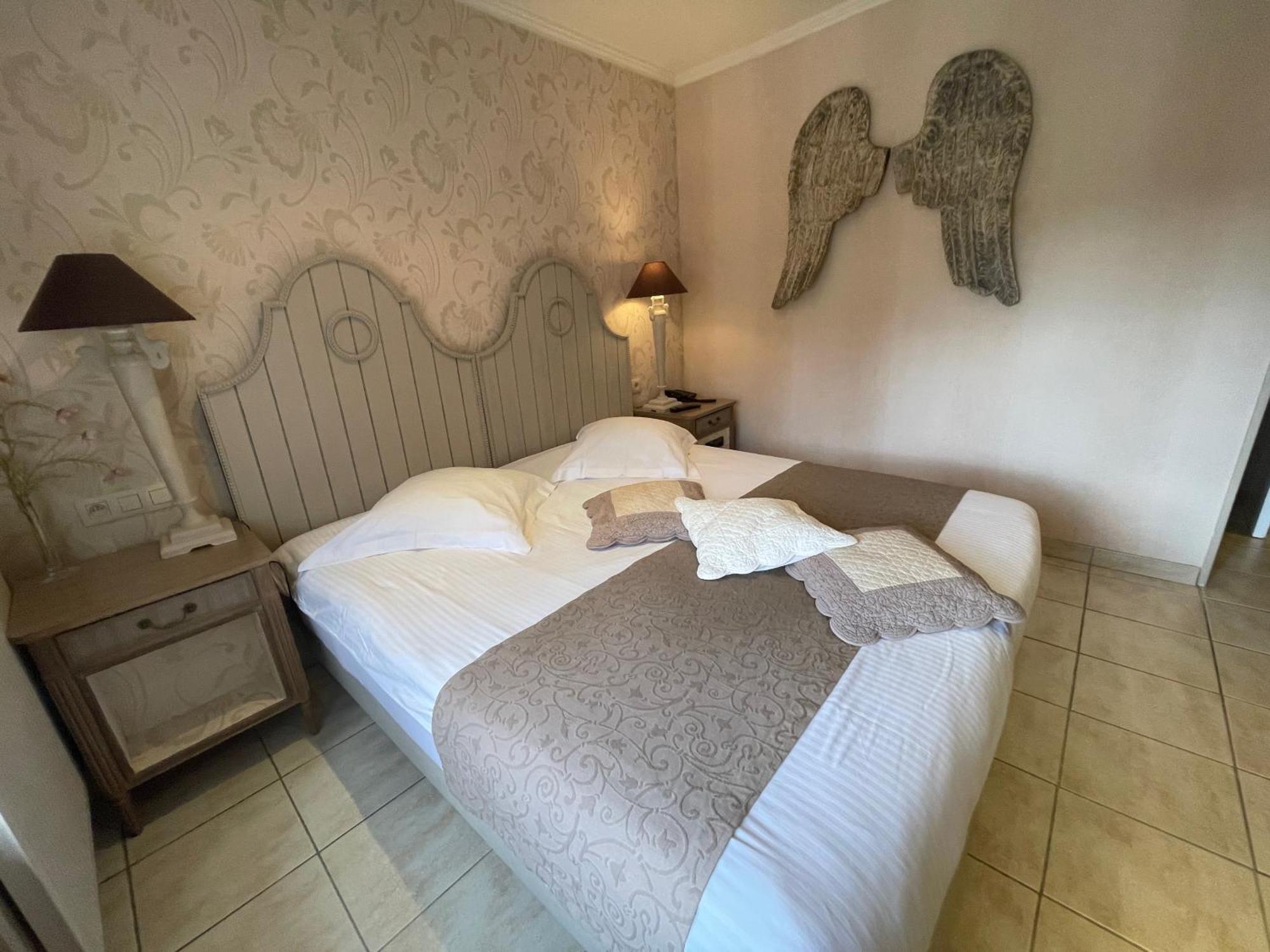 בוילון Le Cosy Hotel מראה חיצוני תמונה