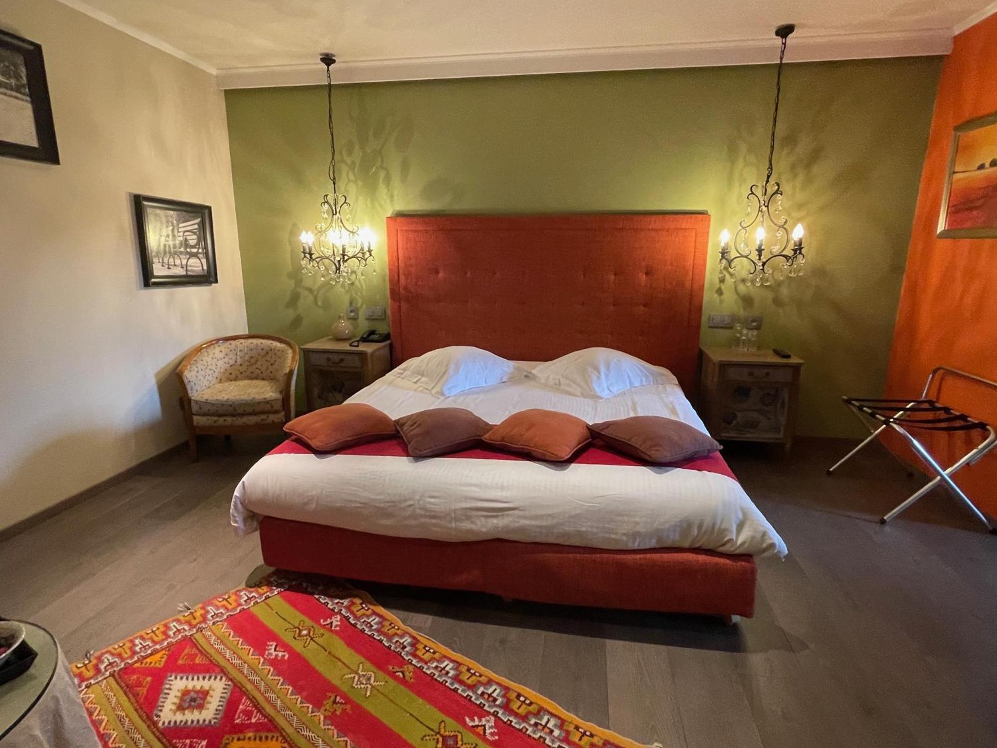 בוילון Le Cosy Hotel מראה חיצוני תמונה